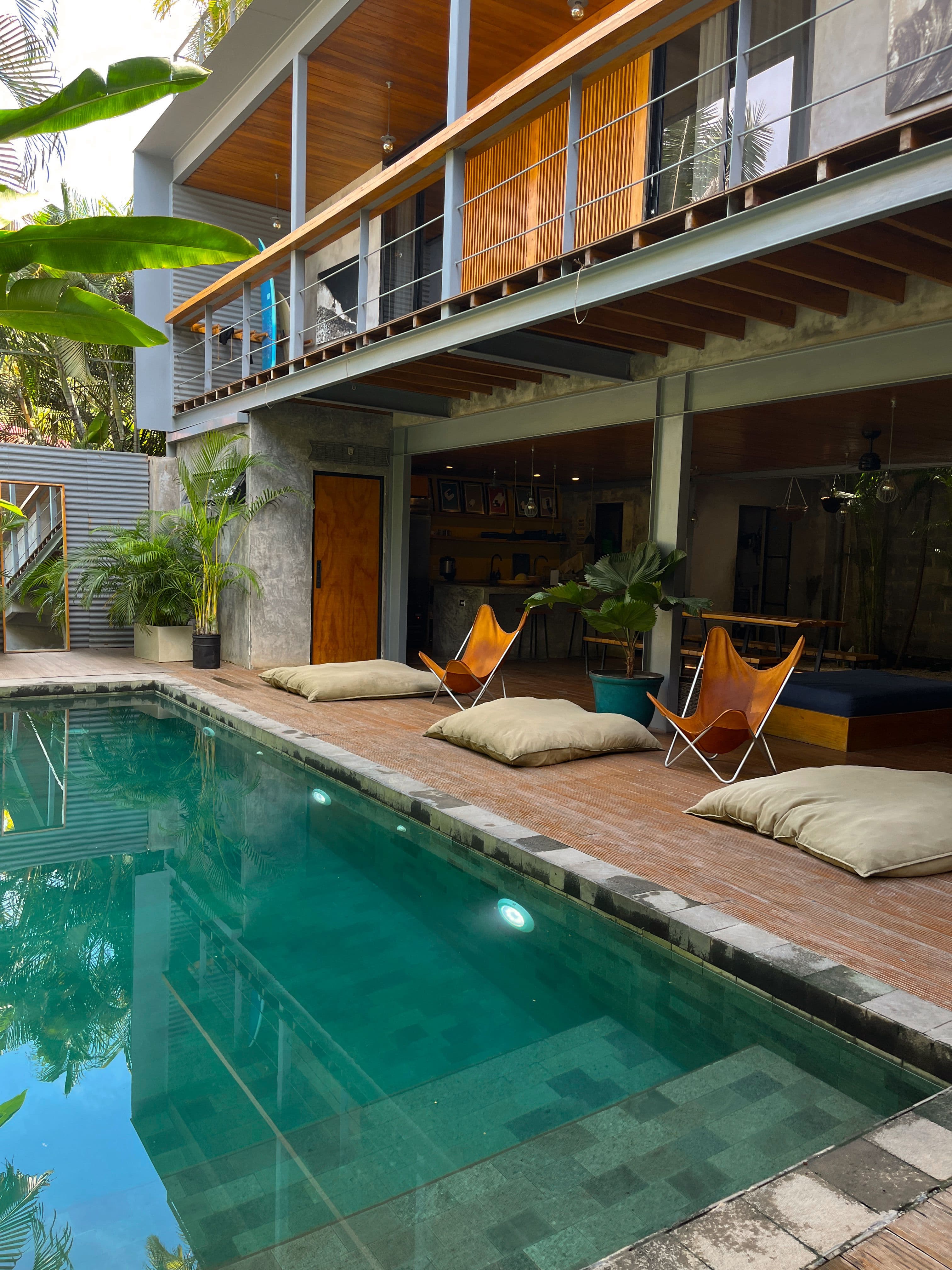 pool at Somos